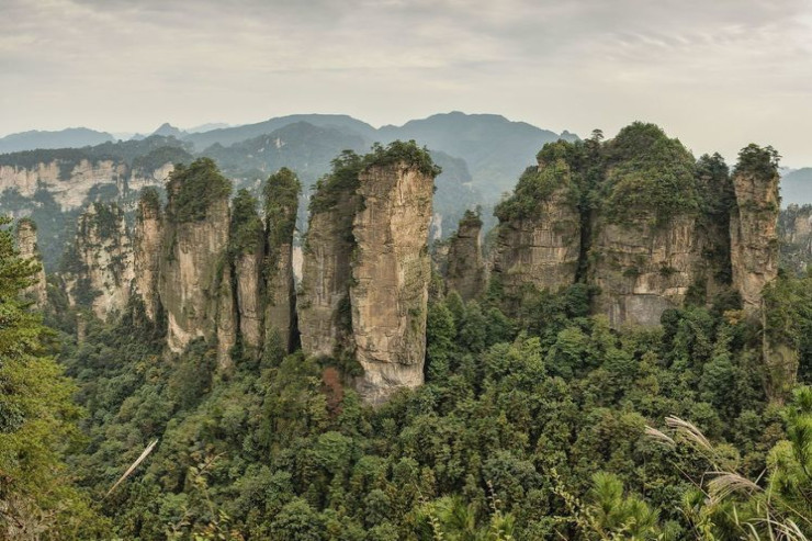 Dünyanın ən hündür körpüsü Eyfel qülləsindən iki dəfə yüksəkdir